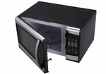 Black+Decker EM925AZE-P Cubic Foot 900 Watt Stainless Steel Microwave with Turntable, 0.9 Cu.Ft, Black/Silver