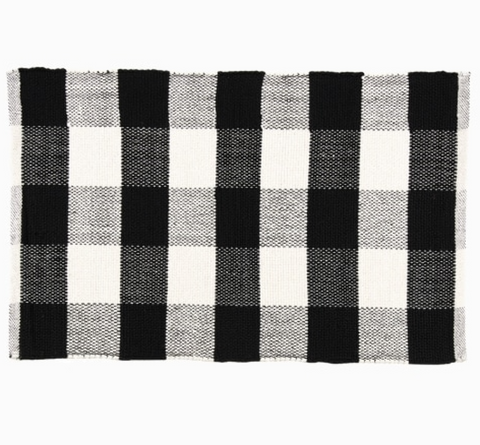 Westerly 21" x 34" Indoor and Outdoor Buffalo Check Washable Rug with Non-skid Back, Black